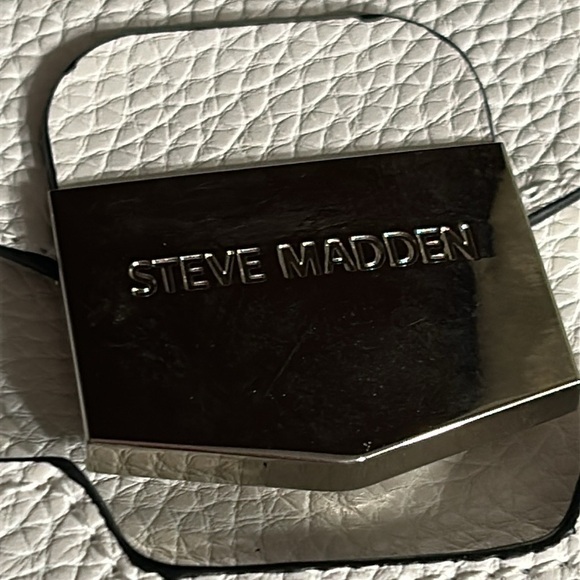 Steve Madden chunky white purse, backpack,like new!textured, academia,utility - Picture 10 of 16